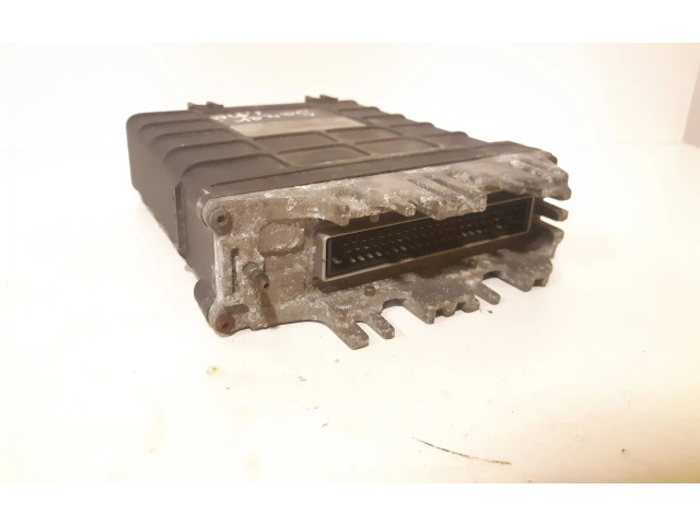 Блок управления двигателя 074906021F   Volkswagen Transporter - Caravelle T4