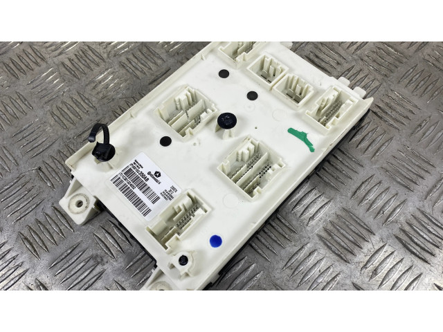 Блок комфорта P68193350AB   Jeep Grand Cherokee   
