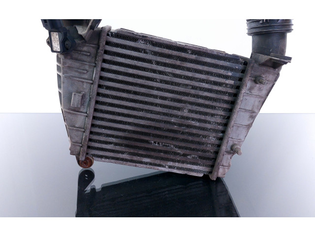 Интеркулер  874831R, 3D0145804   Volkswagen Phaeton 