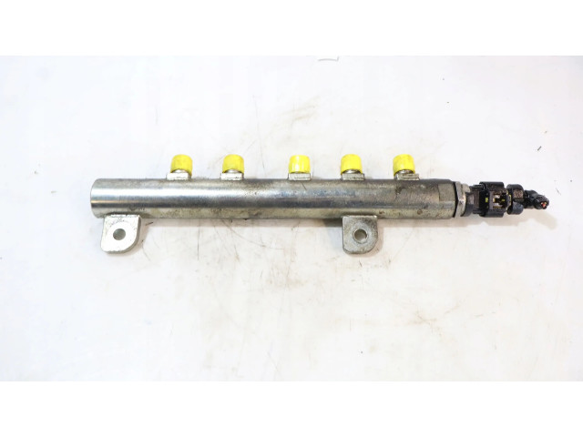 Vstřikovací lišta 0445214095   Fiat Croma     