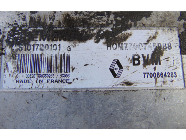 Řídící jednotka 7700745988   Renault Safrane 1997