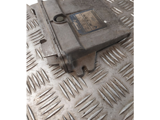 Блок управления двигателем ECU 7700104956, 7700104956   Renault  Kangoo I  1997 - 2003 года