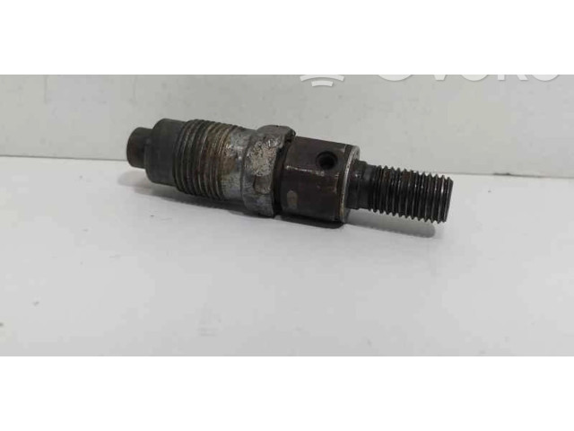Vstřikovač 2360069105, 81850   Toyota Land Cruiser (J100)    1KZTE 