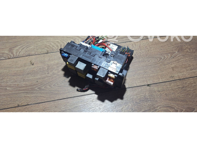 Блок предохранителей 2095452001   Mercedes-Benz CLK A209 C209