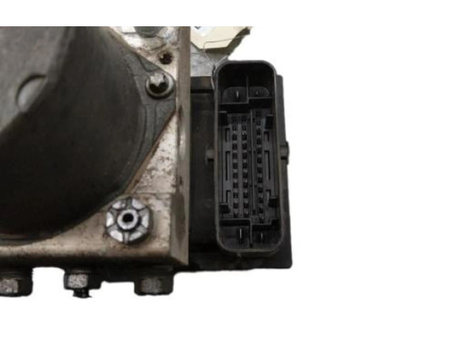 Jednotka ABS 8200963331   Renault Trafic II (X83) 2001