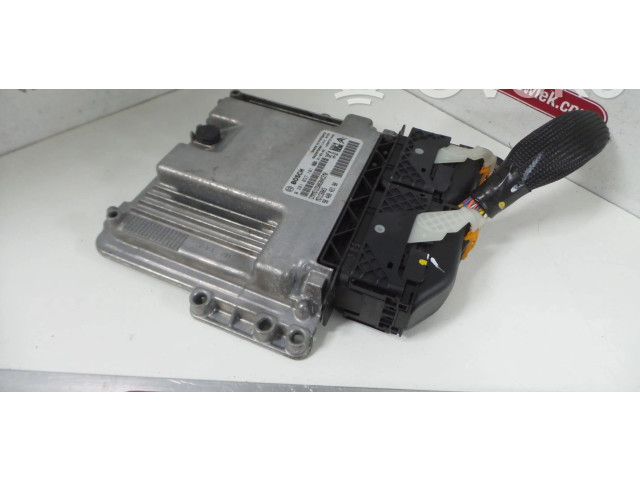 Řídící jednotka 9840042180, 0281037101   Opel Crossland X 2021