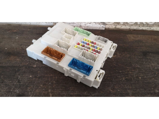 Блок управления DV6T14A073SN, DV6T14A073SN   Ford Tourneo