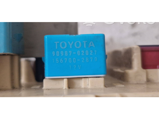  Pojistková skříňka 8198050030, 0665004650   Toyota RAV 4 (XA10) 2000