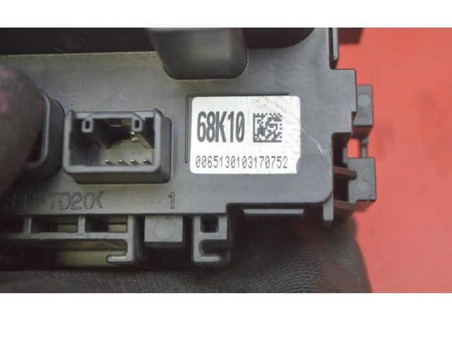 Ящик предохранителей (комплект) 68K10, 68K10   Suzuki Alto       