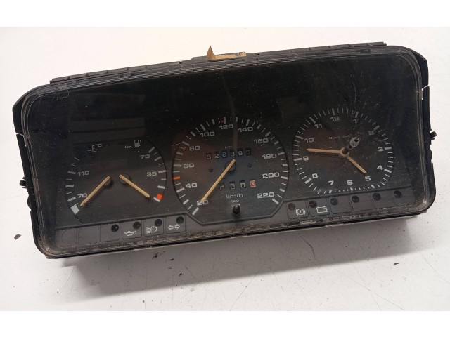 Přístrojová deska  Volkswagen PASSAT B3 1988 357191055  