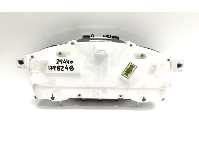 Přístrojová deska  Peugeot Rifter 2021 9842410980  