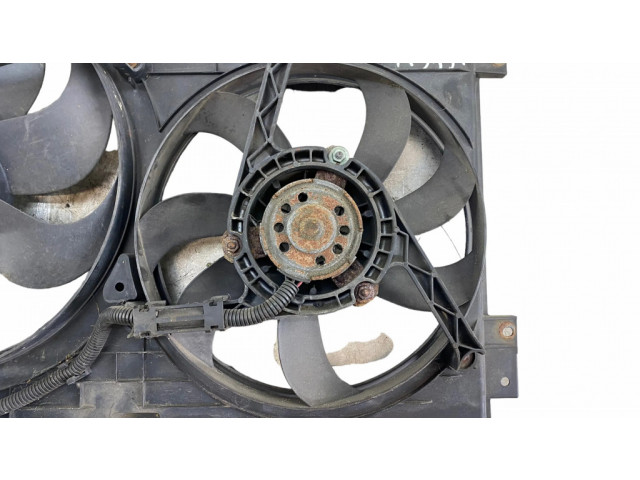Вентилятор радиатора     1J0121205B, 1J0121207M    Audi TT Mk1 1.8