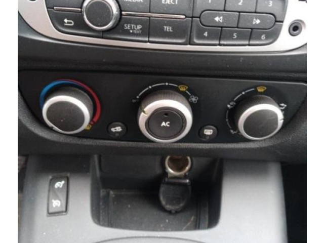 Přístrojová deska  Renault Scenic III -  Grand scenic III 2014   