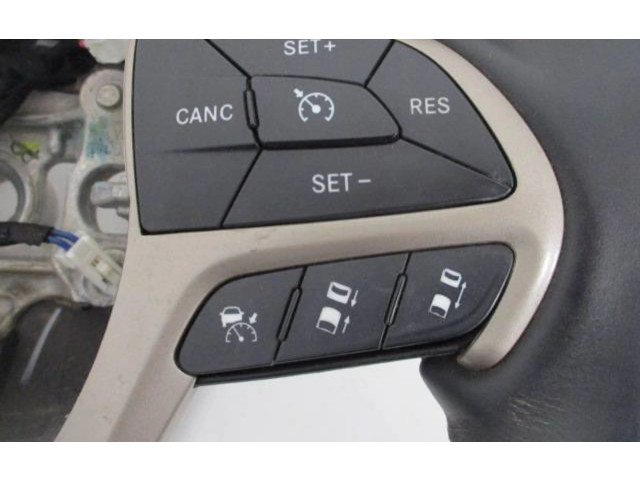 Руль Jeep Grand Cherokee  2010 - 2021 года       