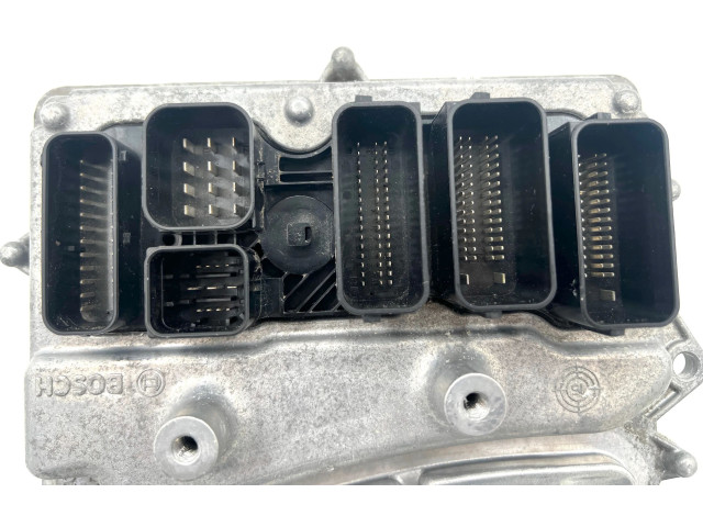 Řídící jednotka 8695512, 170618324   BMW M3 F80 2017