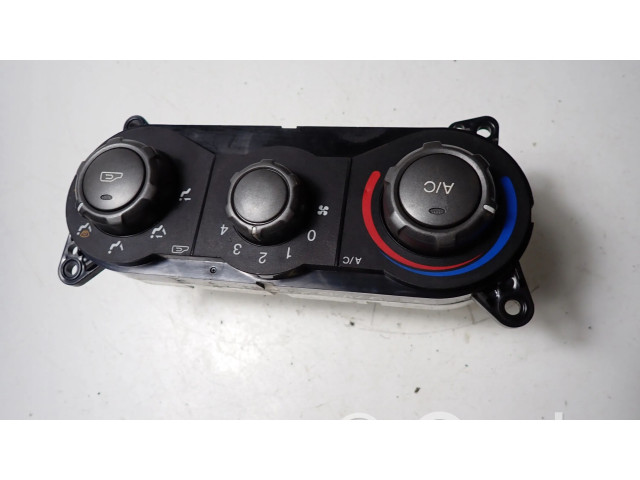 Блок управления климат-контролем 9725017XXX   Hyundai Matrix