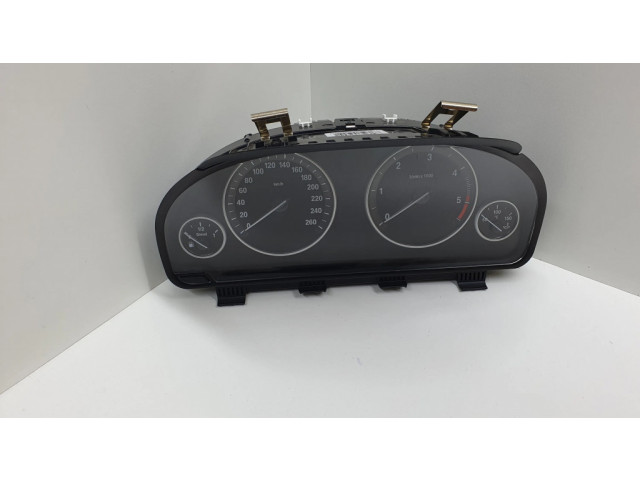 Přístrojová deska  BMW 5 F10 F11 2012 9249345, 924934501  