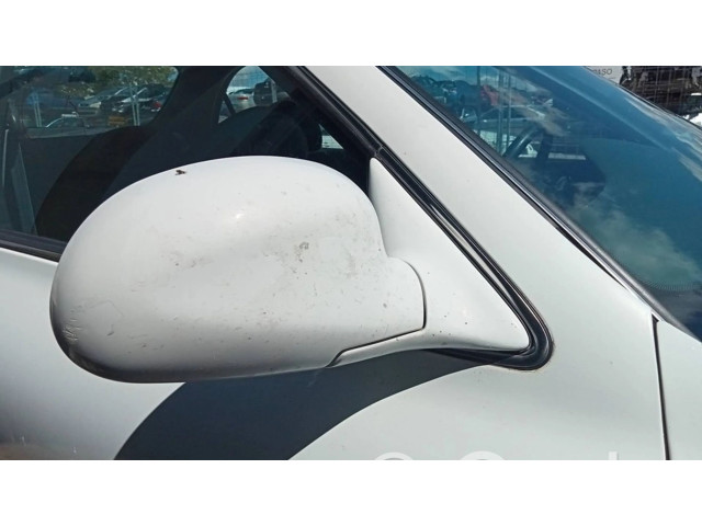 Zpětné zrcátko pravé Hyundai Lantra II 1998    