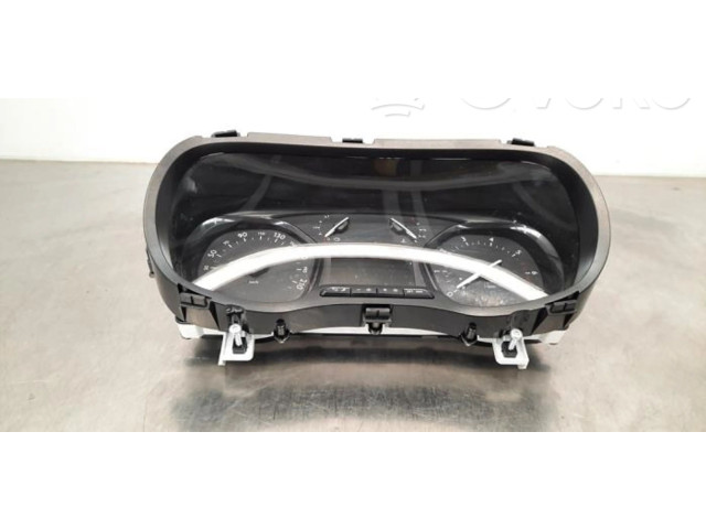 Přístrojová deska  Peugeot Expert 2020 9831168780  