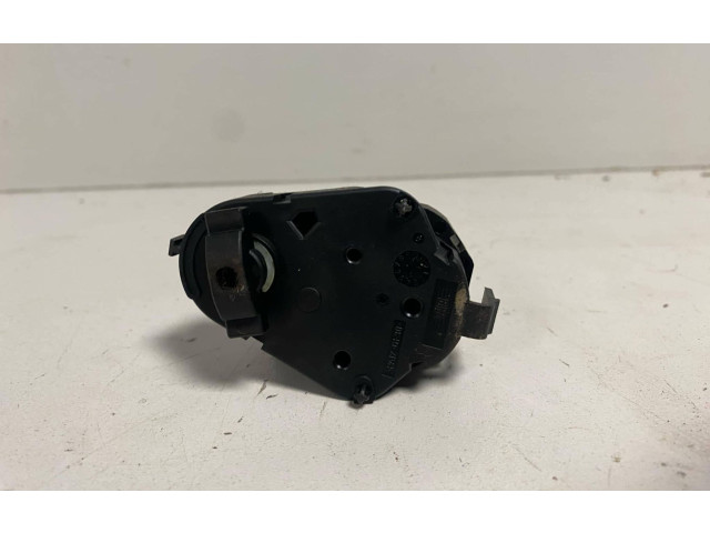 Vstřikovací lišta 6942987, D8684   BMW 5 E60 E61     