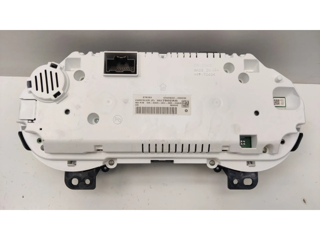 Přístrojová deska  Chrysler Pacifica 2017 68227902AG, P68227902AG  