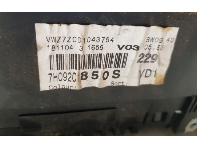 Přístrojová deska  Volkswagen Transporter - Caravelle T5 2003 7H0920850S  