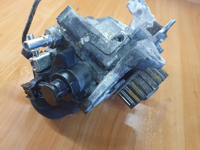 Vstřikovací čerpadlo 9811347280, 12170616   Ford Focus  pro naftový motor 1.5  