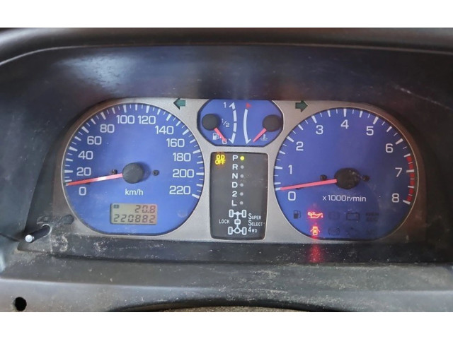 Přístrojová deska  Mitsubishi Pajero Pinin 2001 MR381640, IMPRK1369763  