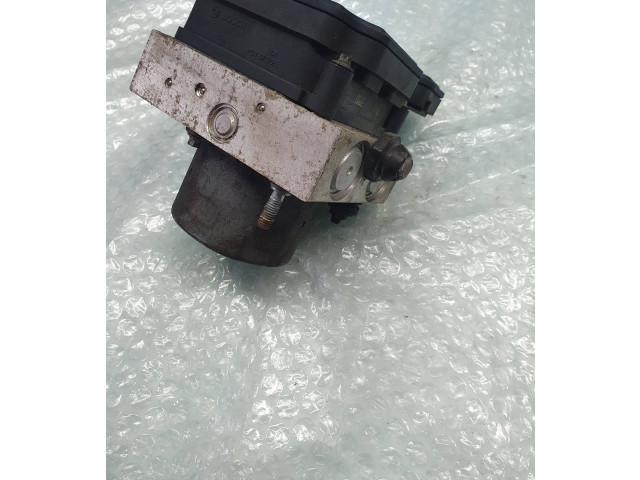 Jednotka ABS 103779700A   Tela Model S 2015