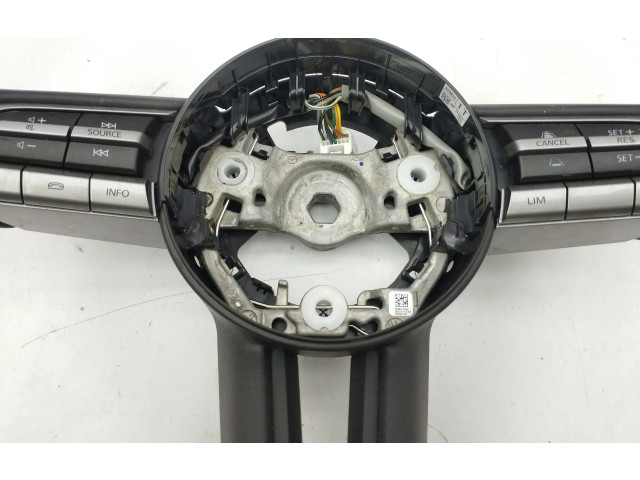 Volant Mazda CX-30 2023 2108311622  