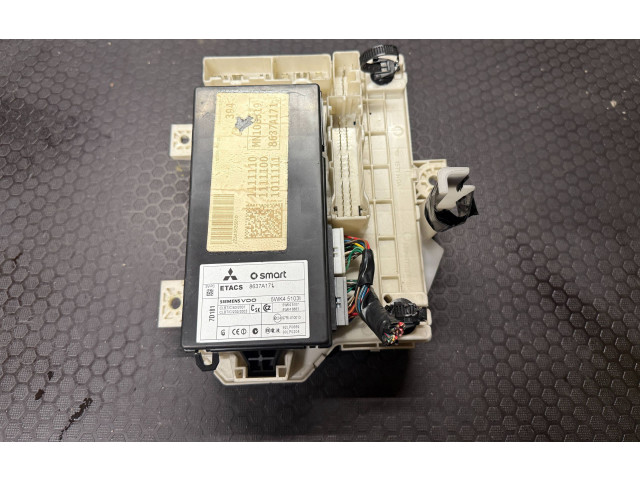 Блок предохранителей 8637A171, CLBTC632001   Mitsubishi Colt    