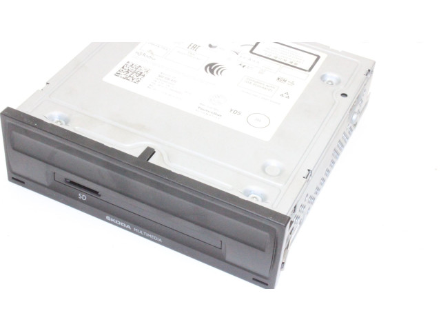 Радио/ проигрыватель CD/DVD / навигация 5Q0035820   Skoda Fabia Mk3 (NJ)