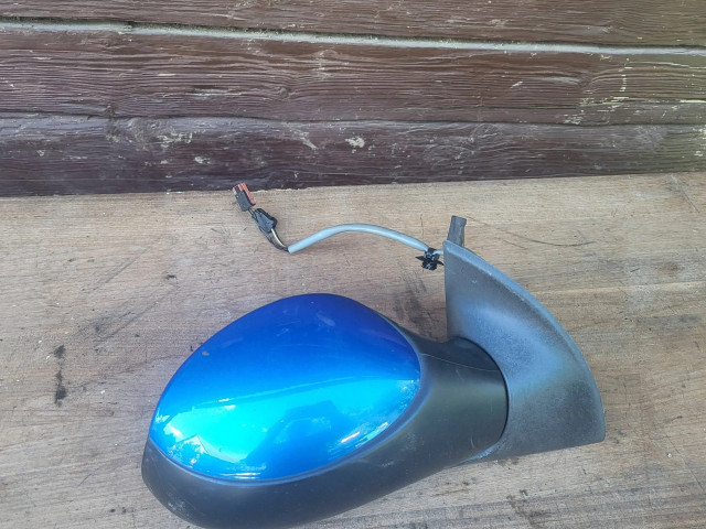 Zpětné zrcátko pravé Peugeot 1007 2004  E2011019, 62870253  