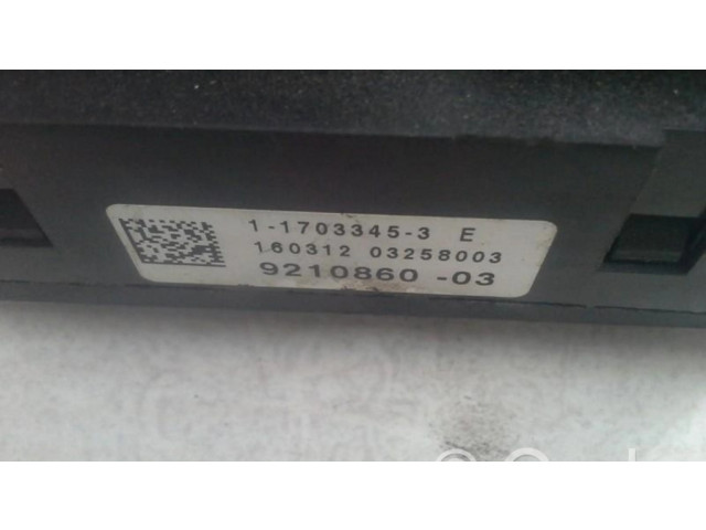   Pojistková skříňka 61149210860   BMW X3 F25 2012