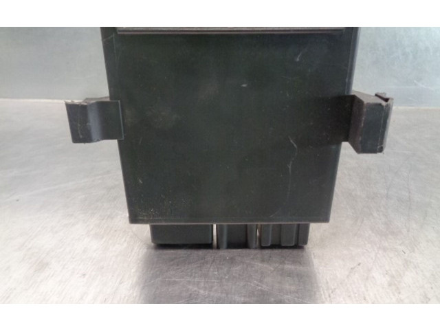 Блок управления 15845320, 15845321AA   Cadillac SRX