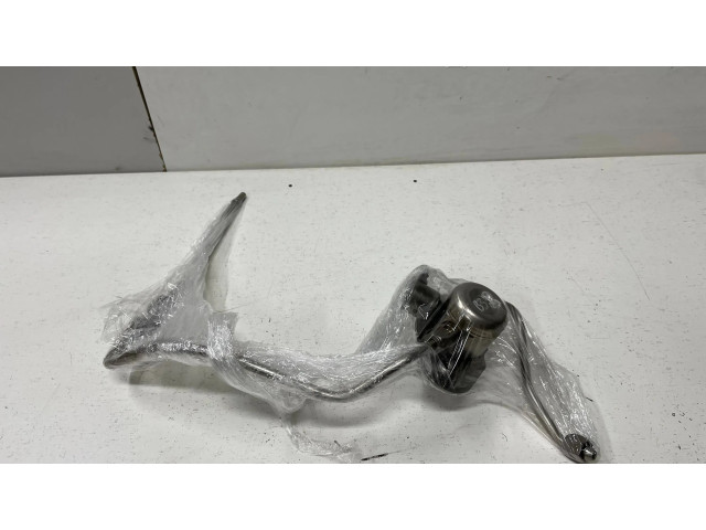 Vstřikovací čerpadlo 0261520249, 3009690393   BMW 2 F45  pro benzínový / Электричество motor 2.5  