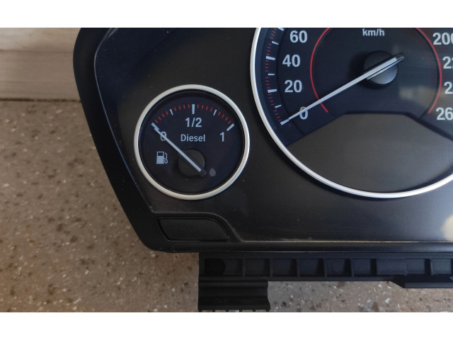 Přístrojová deska  BMW 4 F32 F33 2015 9382106  