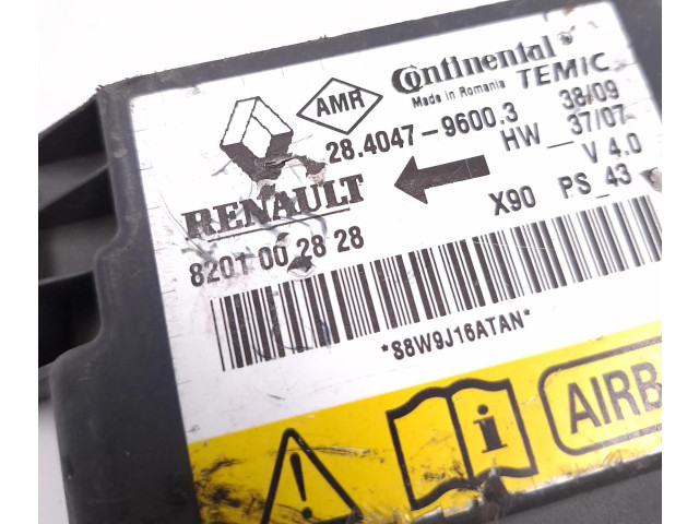 Блок подушек безопасности 8201002828, 28404796003   Dacia Sandero