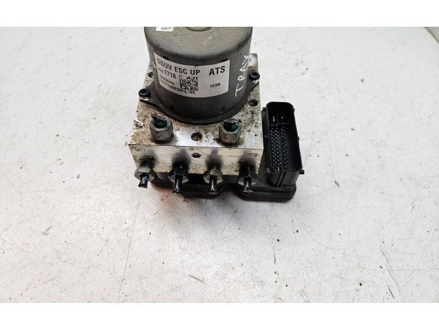 Jednotka ABS 95281718   Chevrolet Trax 2013