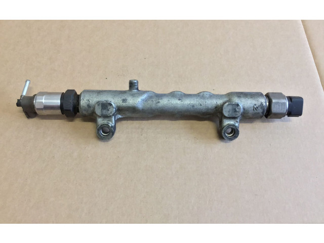 Топливная рампа 8945860010, KH013003   Lexus IS 220D-250-350  