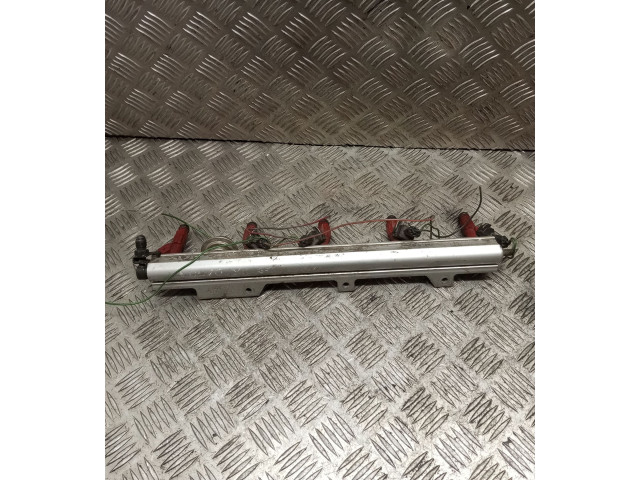 Vstřikovací lišta 1270568   Volvo XC70     