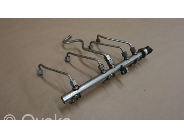 Vstřikovací lišta 7562474   BMW 1 E81 E87  pro benzínový motor 2.0  