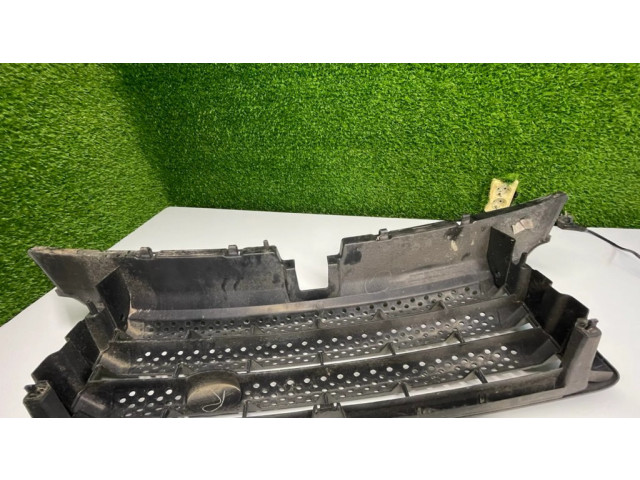 Верхняя решётка Land Rover Range Rover Sport L320 2005-2013 года DHB500390, DHB500062      