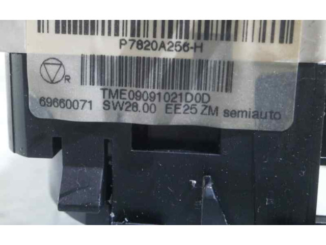 Блок управления климат-контролем P78220A256H, TME09091021D0D   Mitsubishi Colt