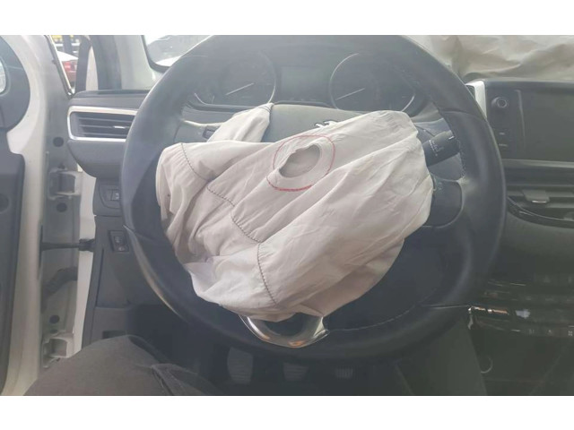 Volant Peugeot 2008 I 2016 98007408ZD  