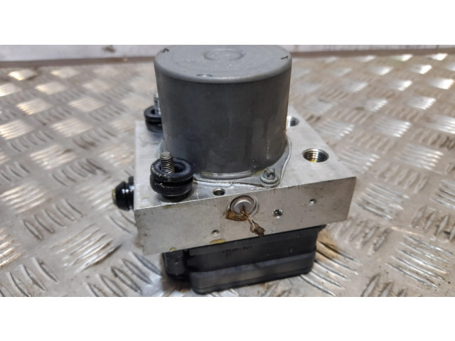 Jednotka ABS 68222745AG   Chrysler Pacifica 2017