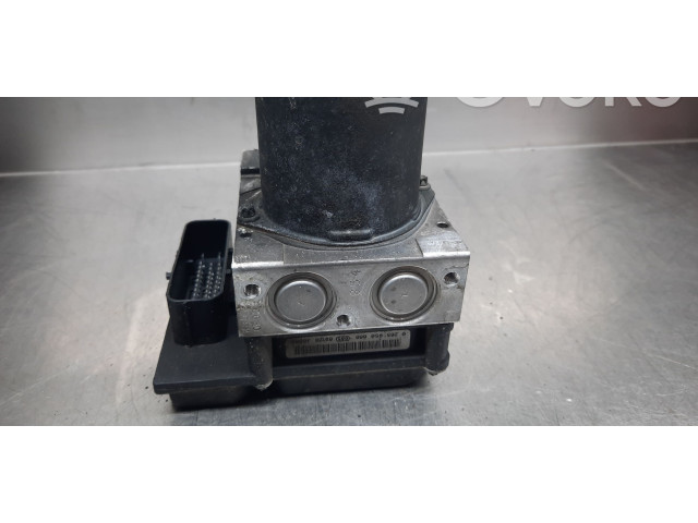 Jednotka ABS    BMW 5 E60 E61 2006