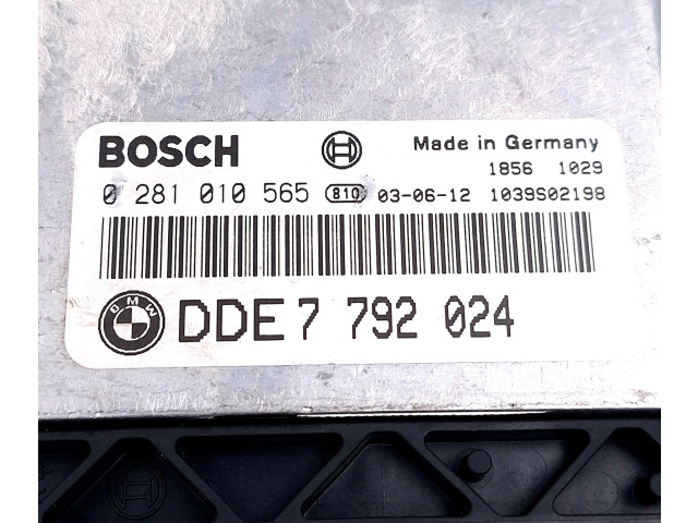 Řídící jednotka 0281010565, 61354114282   BMW 3 E46 2002