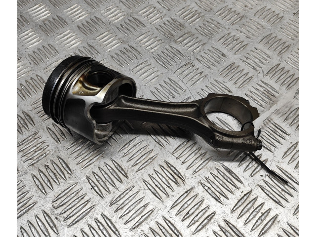 Píst 03L107065S, 038198401F   Audi A6 S6 C7 4G    CGLC 