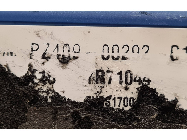 Pojistková skříňka Řídící jednotka BSM PZ40900292, S1700   Toyota RAV 4 (XA30) 2007